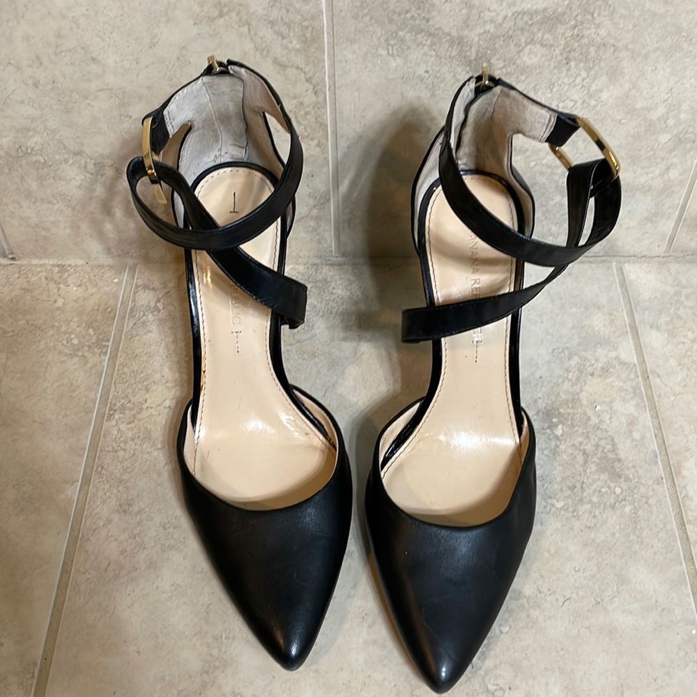 Banana Republic 3inch heels with ankle strap and gold buckle pointed toe